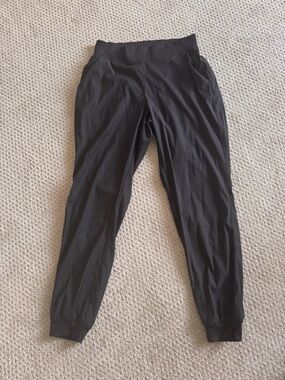 Woolx Palmer Joggers, size M